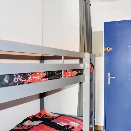 Apartmán Nice In W/ 0 Bedrooms