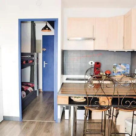 Lägenhet Nice In W/ 0 Bedrooms *